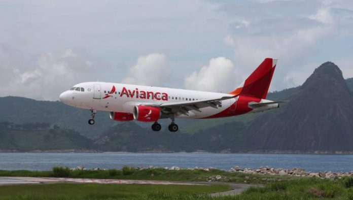 Imagen de archivo de un avión de la aerolínea Avianca - EFE / Marcelo Sayao / Archivo