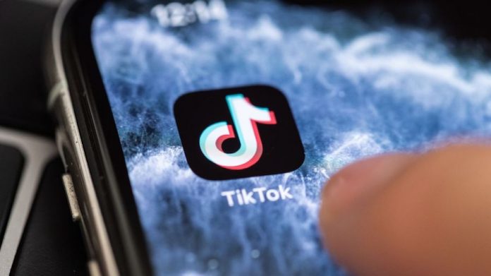 China limita la exportación de tecnologías, lo que podría complicar la venta de TikTok