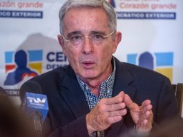 Corte Suprema cita a Uribe a declarar por masacre paramilitar de 1997