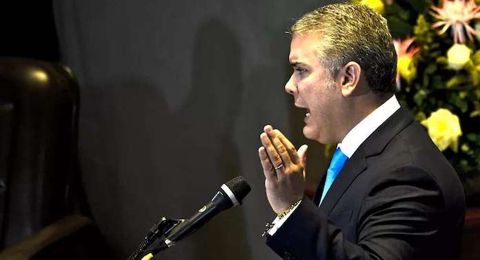 El "así lo querí" de Iván Duque y la respuesta de la RAE